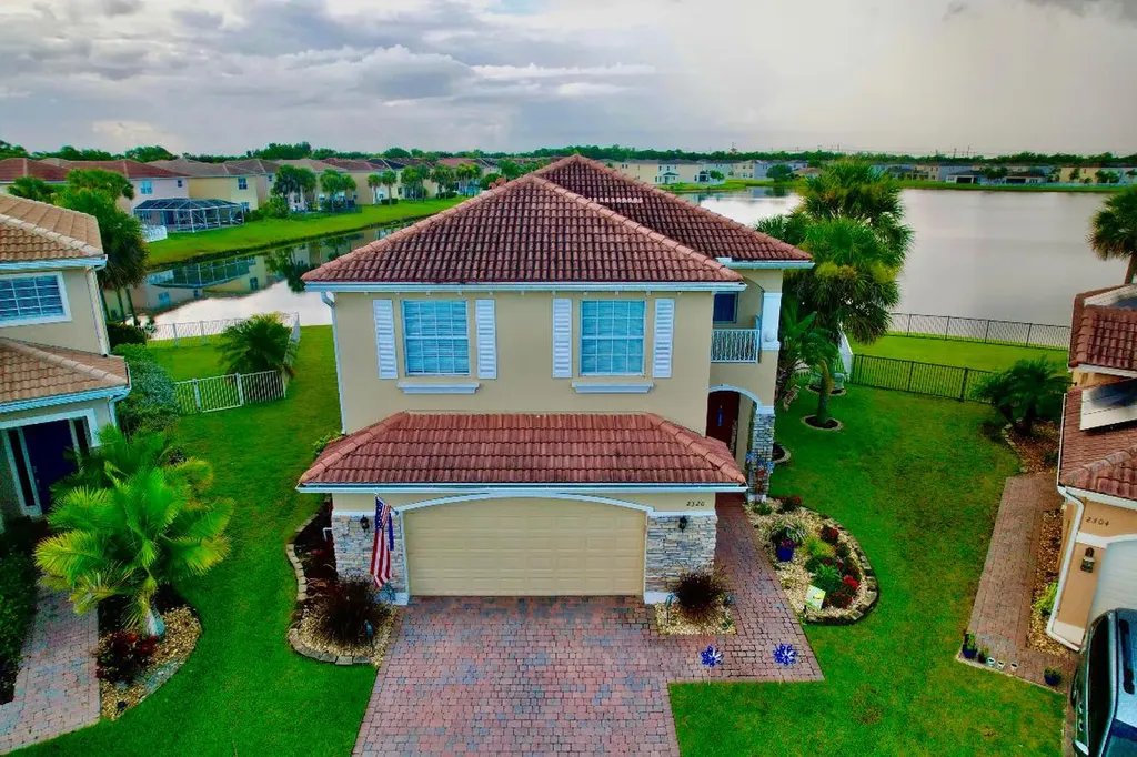 2320 NW Del Corso Court Port St Lucie FL 34986