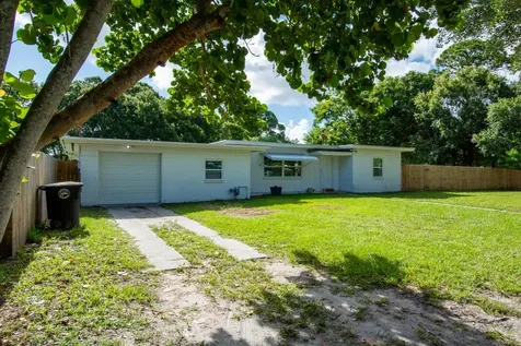 404 N 27th Street Fort Pierce FL 34947