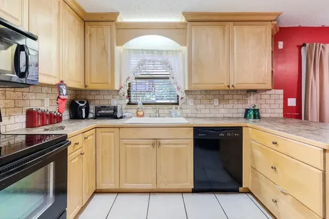1055 34th Avenue SW Vero Beach FL 32968