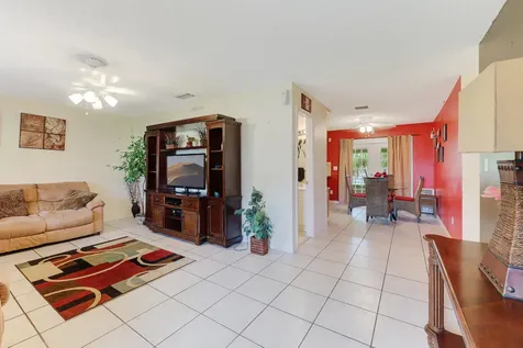 1055 34th Avenue SW Vero Beach FL 32968