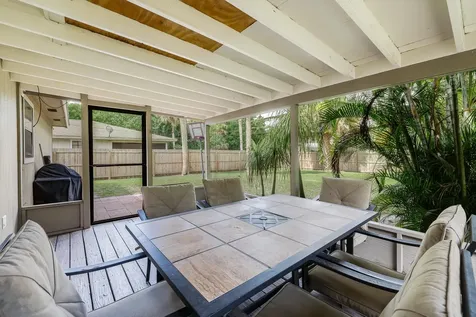 1055 34th Avenue SW Vero Beach FL 32968