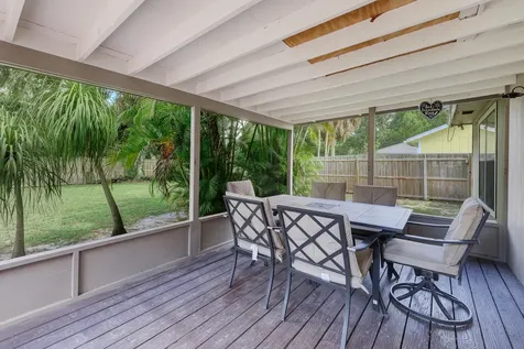 1055 34th Avenue SW Vero Beach FL 32968