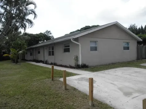 4762 Kirkwood Road Lake Worth FL 33461