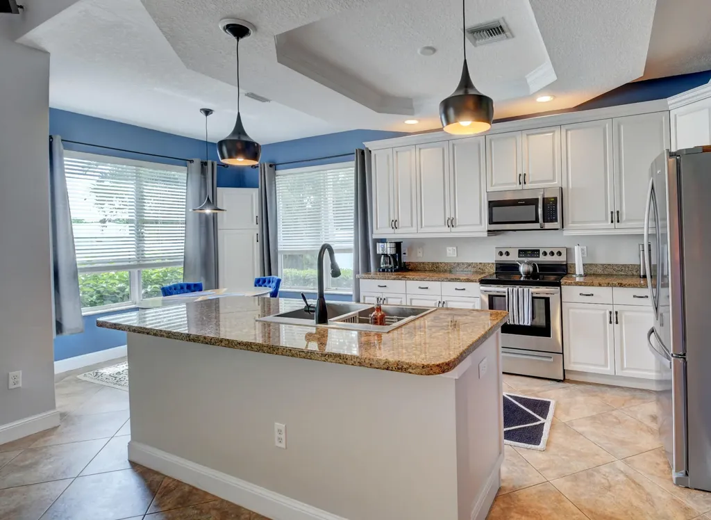 5521 American Circle Delray Beach FL 33484