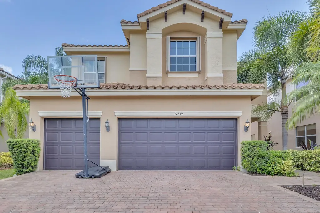 11595 Mantova Bay Circle Boynton Beach FL 33473