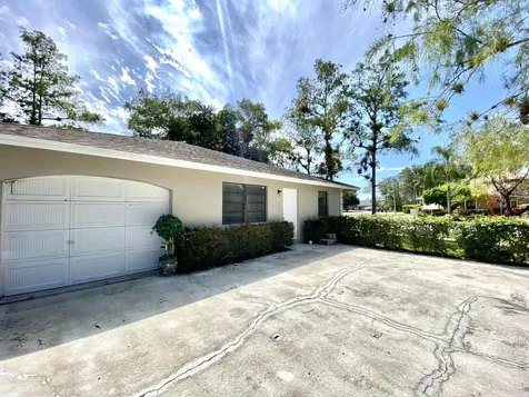 1628 Hawthorne Place Wellington FL 33414