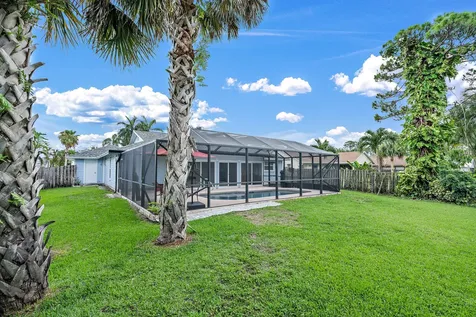 8284 SE Princess Tree Avenue Hobe Sound FL 33455