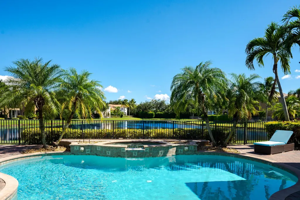 17613 Circle Pond Court Boca Raton FL 33496