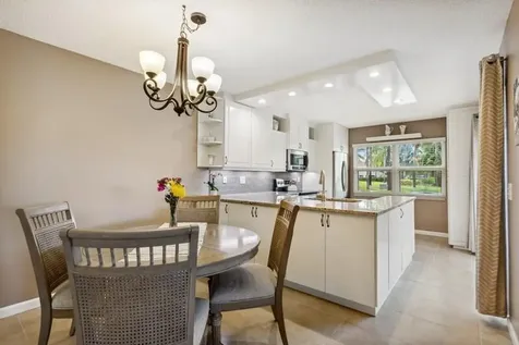 25 Bedford Court Royal Palm Beach FL 33411