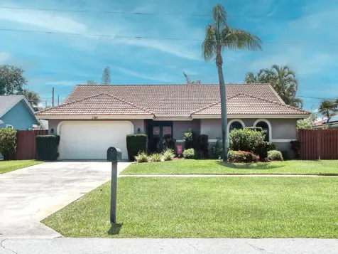 7997 W Country Club Boulevard Boca Raton FL 33487