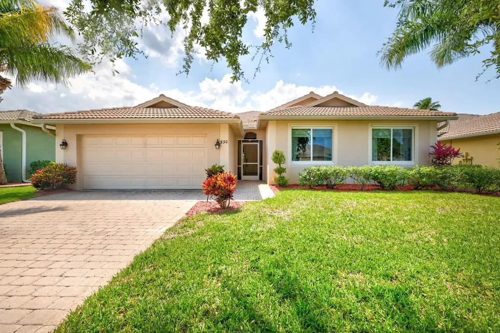 530 NW Waverly Circle Port St Lucie FL 34983