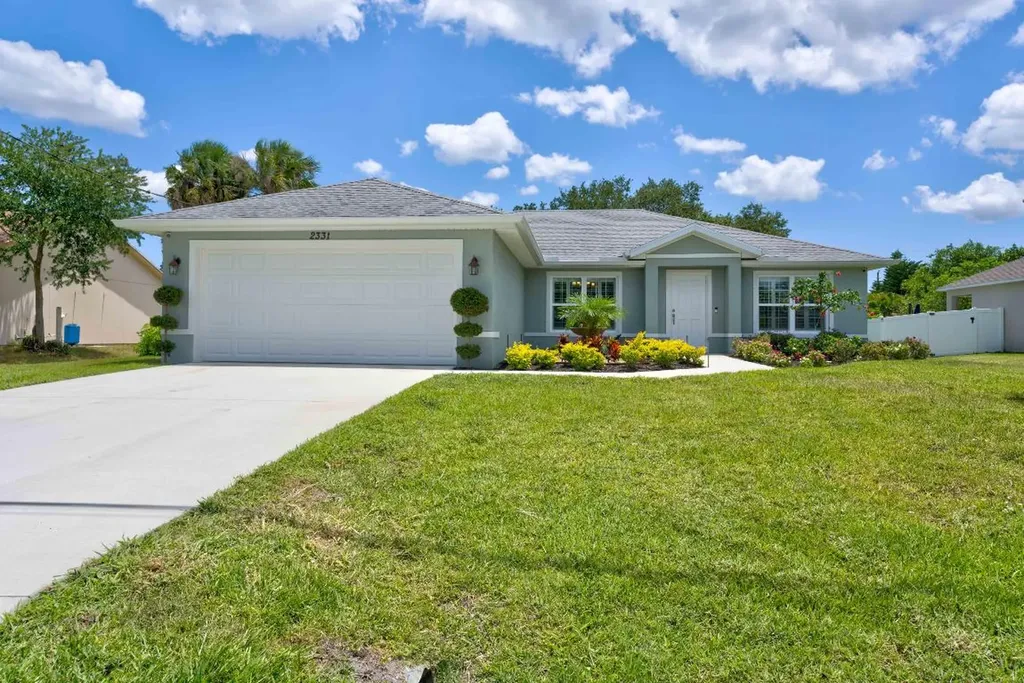 2331 SW Frisco Terrace Port St Lucie FL 34953