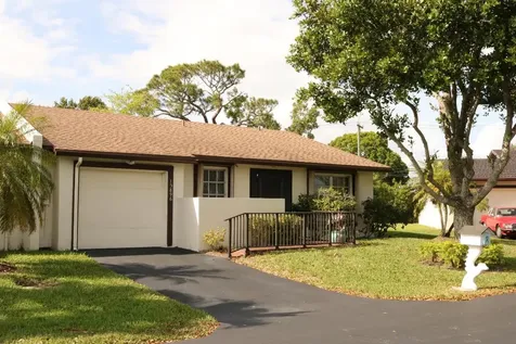 15896 Laurel Oak Circle Delray Beach FL 33484