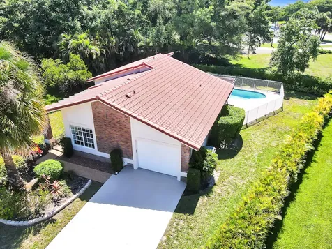 19546 Sea Pines Way Boca Raton FL 33498