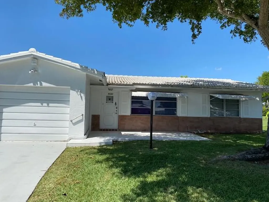 9030 NW 14th Street Plantation FL 33322
