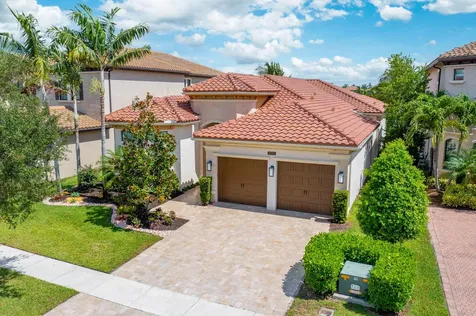 8255 Lost Creek Lane Delray Beach FL 33446