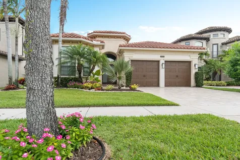 8255 Lost Creek Lane Delray Beach FL 33446
