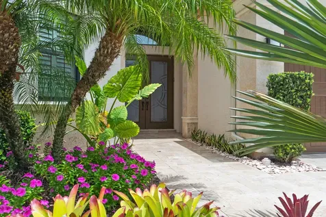 8255 Lost Creek Lane Delray Beach FL 33446