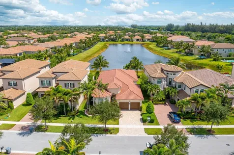 8255 Lost Creek Lane Delray Beach FL 33446