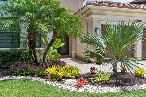 8255 Lost Creek Lane Delray Beach FL 33446