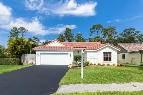 1051 New Parkview Place Haverhill FL 33417