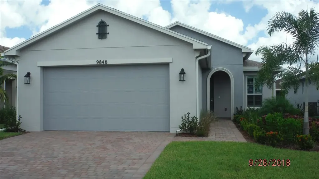 9846 SW Trumpet Tree Circle Port St Lucie FL 34987