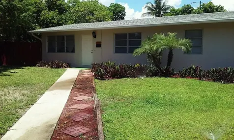 1071 NE 4th Avenue Boca Raton FL 33432