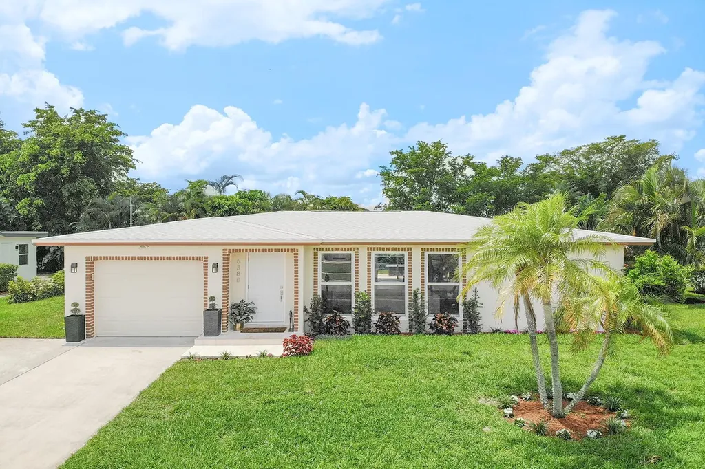 6388 Country Wood Way Delray Beach FL 33484