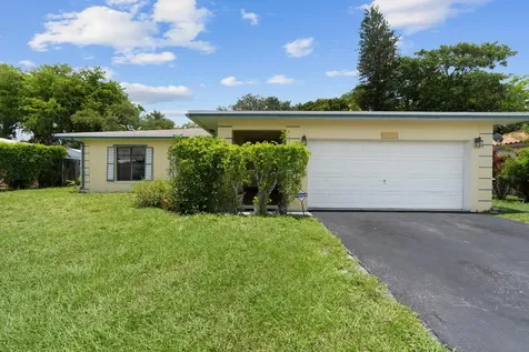 7105 NW 84th Street Tamarac FL 33321