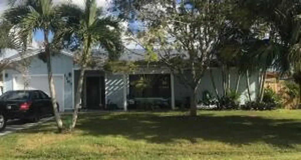 1167 SE Sabina Lane Port St Lucie FL 34983