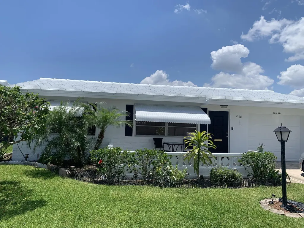 810 SW 7th Avenue Boynton Beach FL 33426