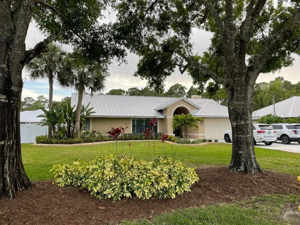 641 SE Southwood Trail Stuart FL 34997