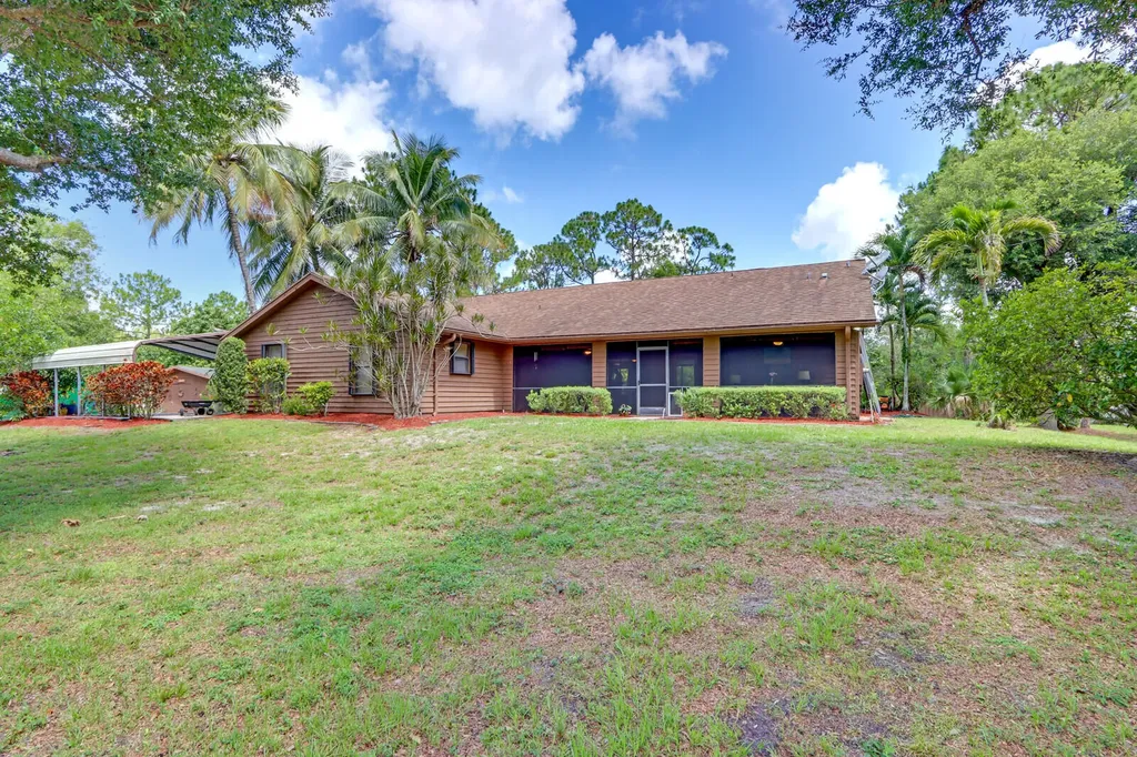 18227 49th Street N Loxahatchee FL 33470
