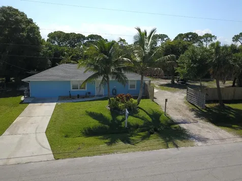 5807 Myrtle Drive Fort Pierce FL 34982