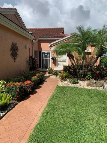 5758 Royal Lake Circle Boynton Beach FL 33437