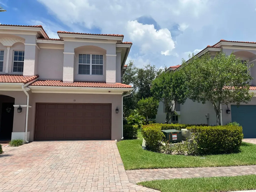 72 Landau Street Boynton Beach FL 33426