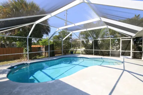786 SW Bond Road Port St Lucie FL 34953