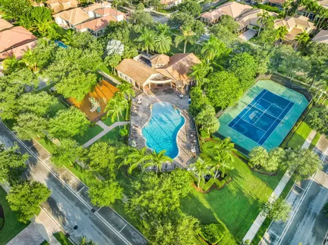 108 Via Catalunha Jupiter FL 33458