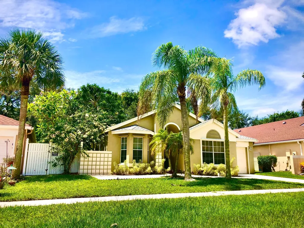 9542 Tavernier Drive Boca Raton FL 33496