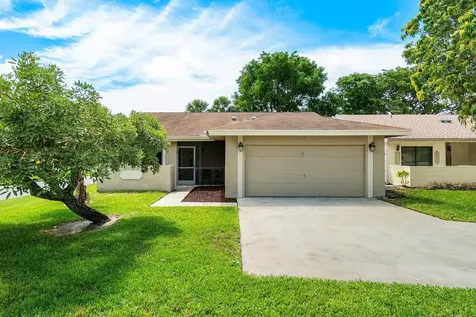 9 Fenwick Place Boynton Beach FL 33426