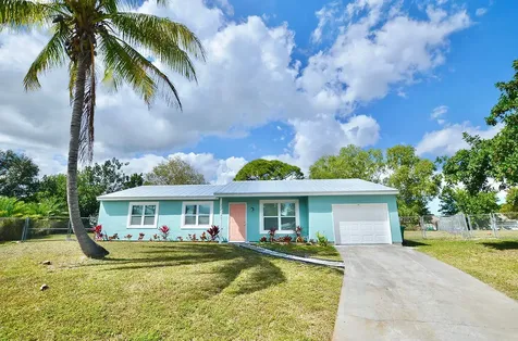 221 SW Dillon Court Port St Lucie FL 34953