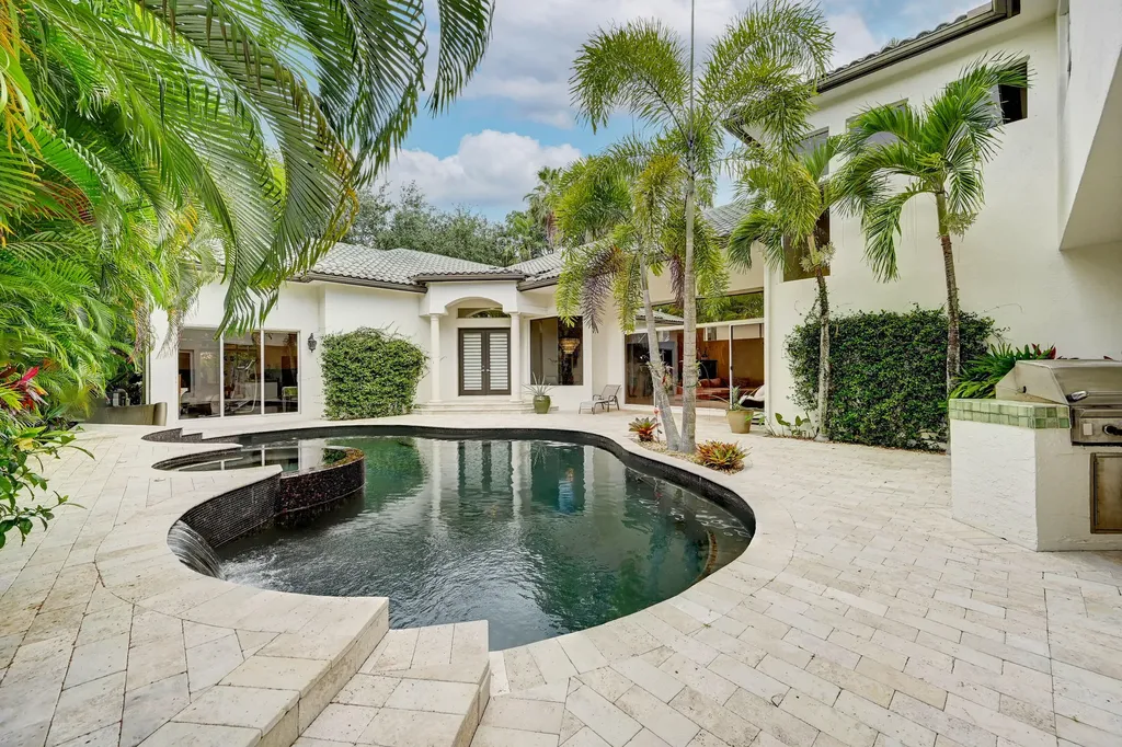 2421 NW 49th Lane Boca Raton FL 33431