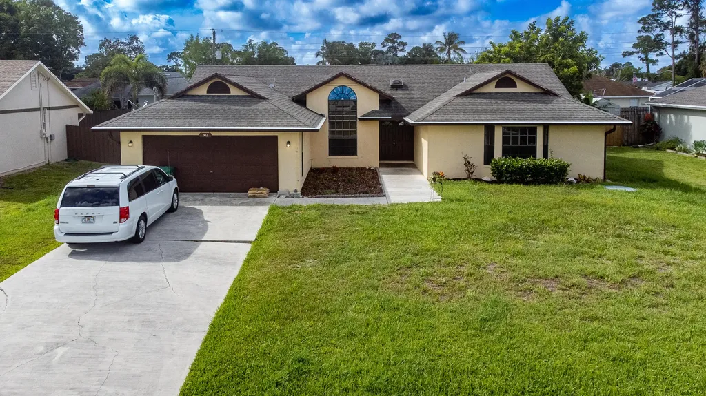 502 SE Guava Terrace Port St Lucie FL 34983