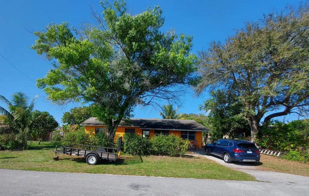 1031 Virginia Avenue Clewiston FL 33440