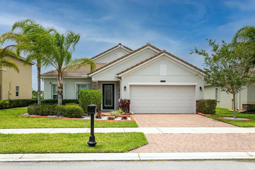 11367 SW Halton Street Port St Lucie FL 34987