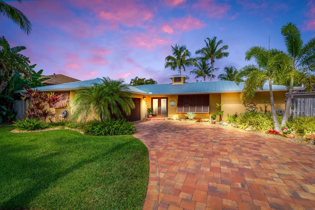 1262 SW Seahawk Way Palm City FL 34990