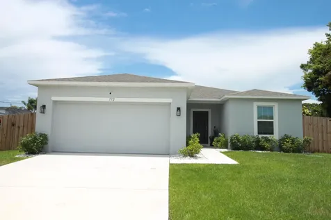 772 SE Starflower Avenue Port St Lucie FL 34983