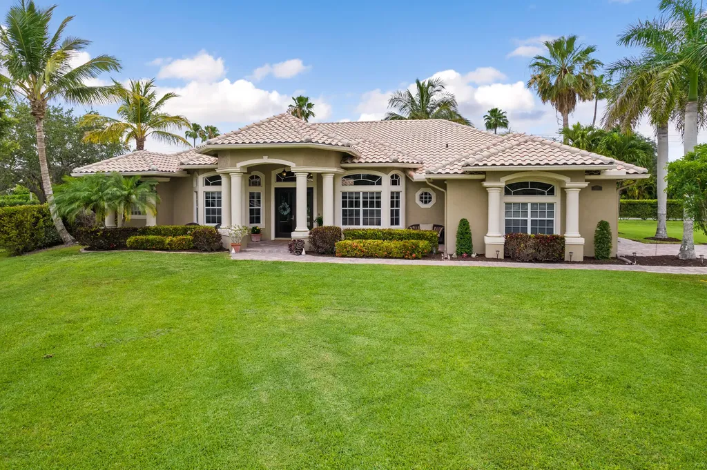 15525 Softwood Court Wellington FL 33414