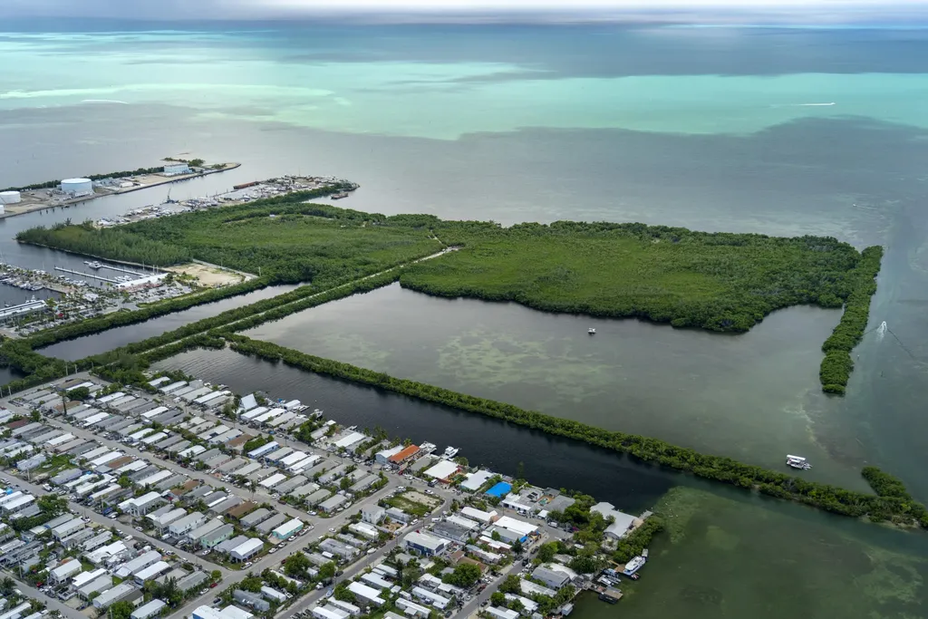 7200 5th Street Key West FL 33040