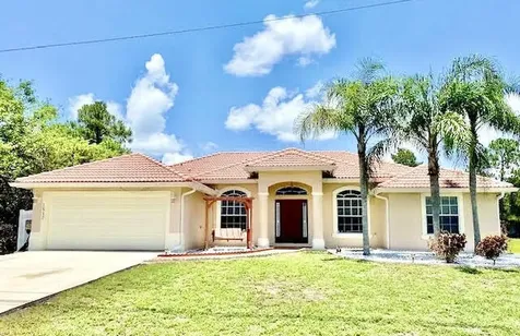 1517 SW Edinburgh Drive Port St Lucie FL 34953